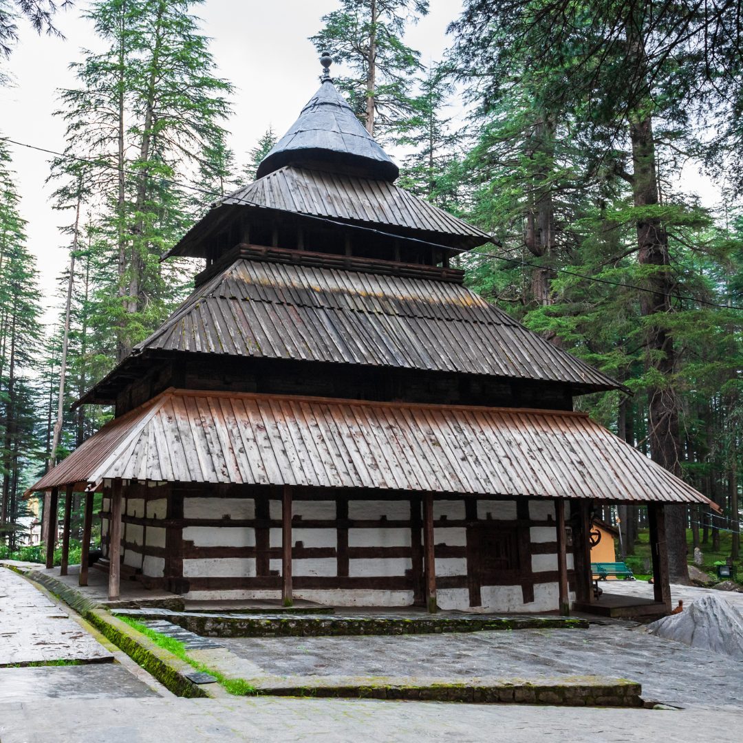 Dharamshala to Manali Taxi Service